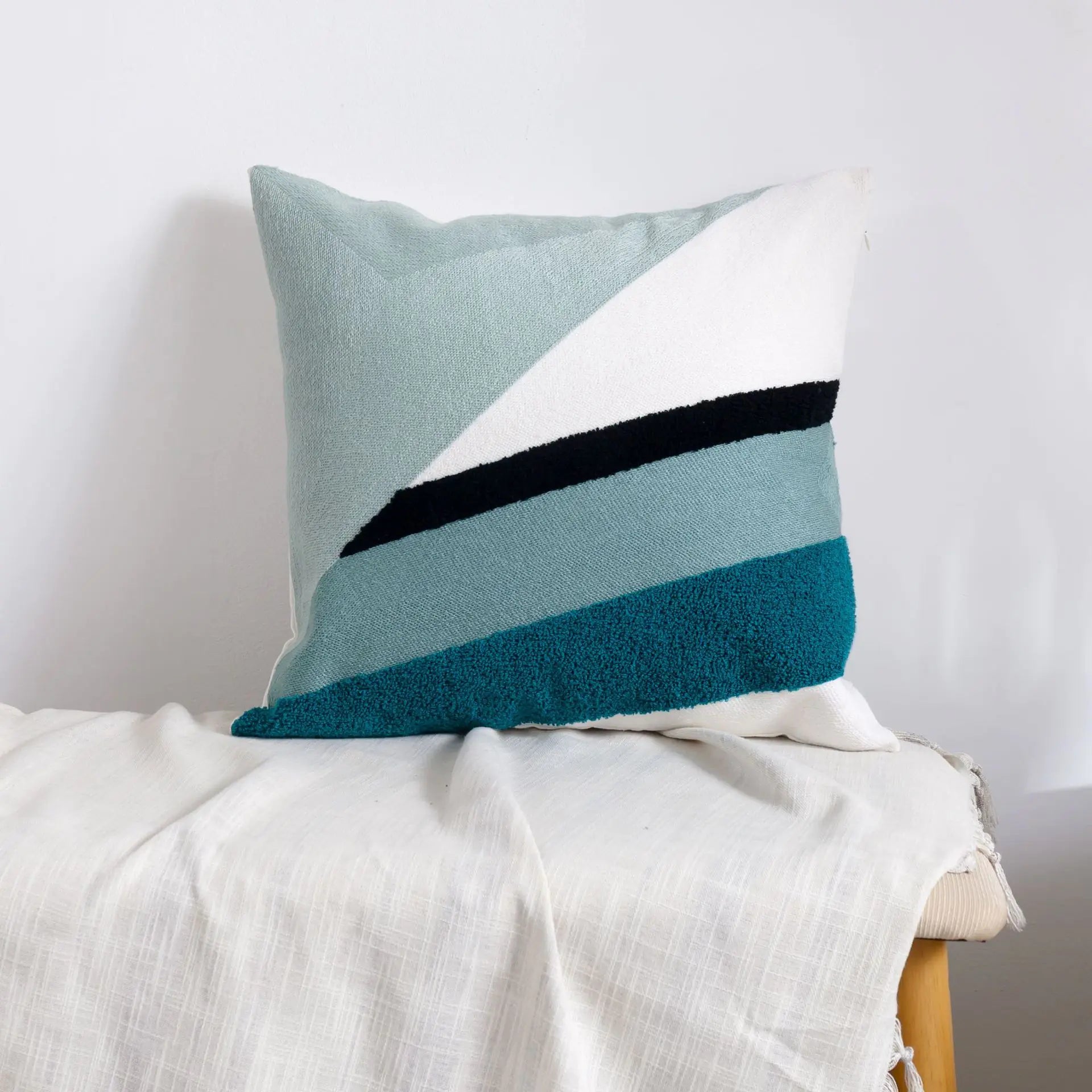 Home Chic Moroccan Nordic Pillow
